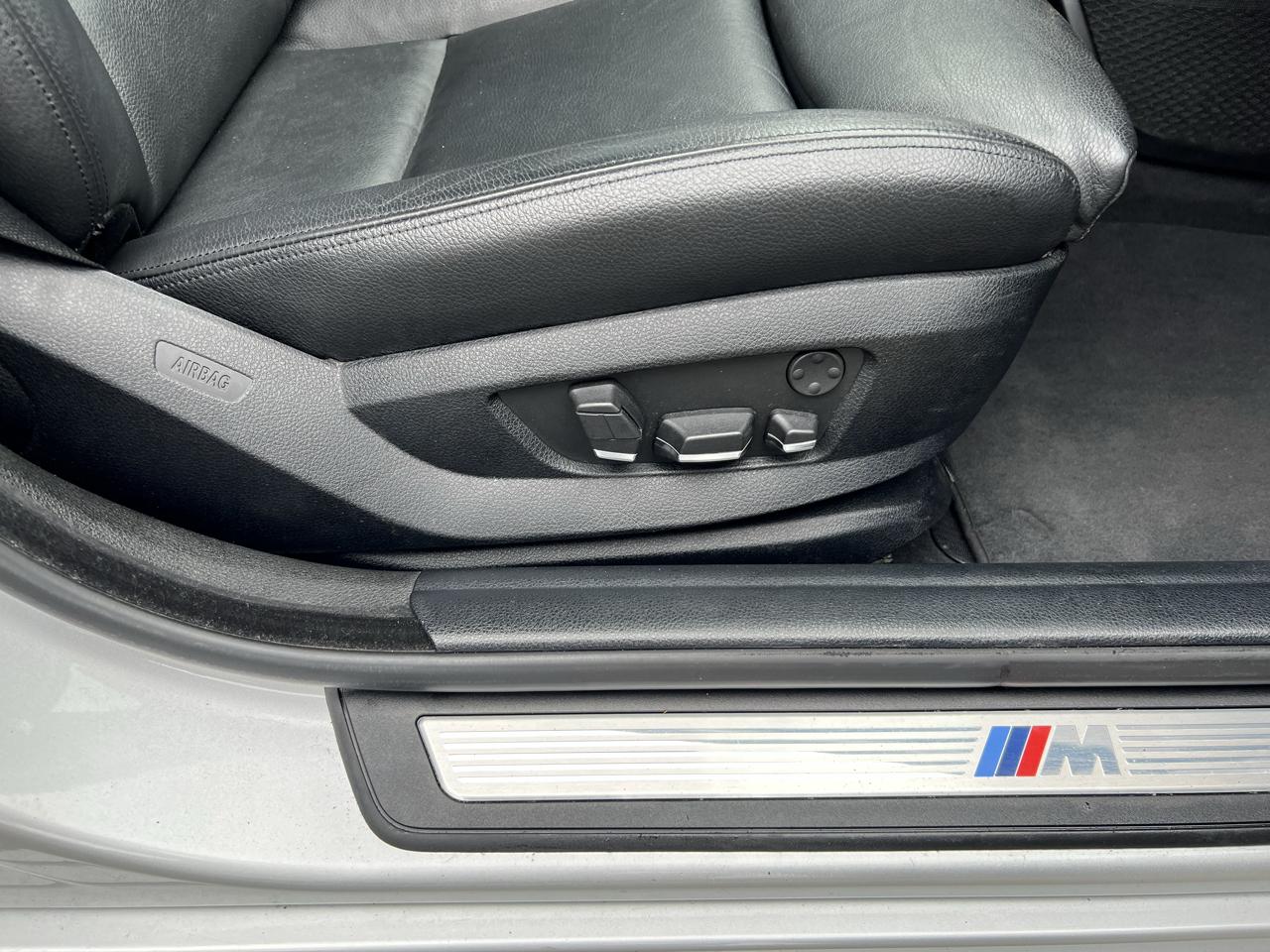 BMW 5 Series photo 26
