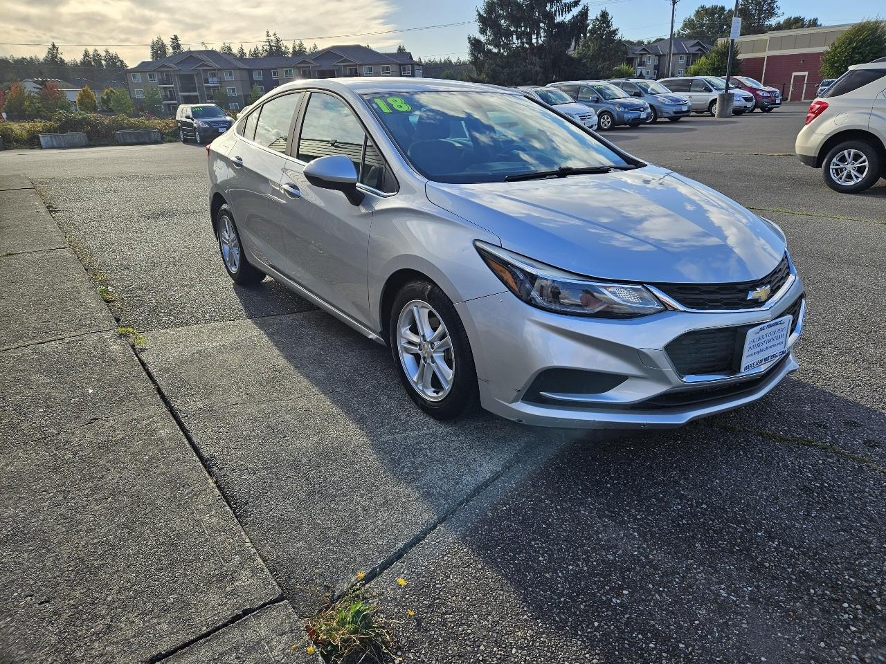 Chevrolet Cruze 4dr Sdn 1.4L LT w/1SD 2018