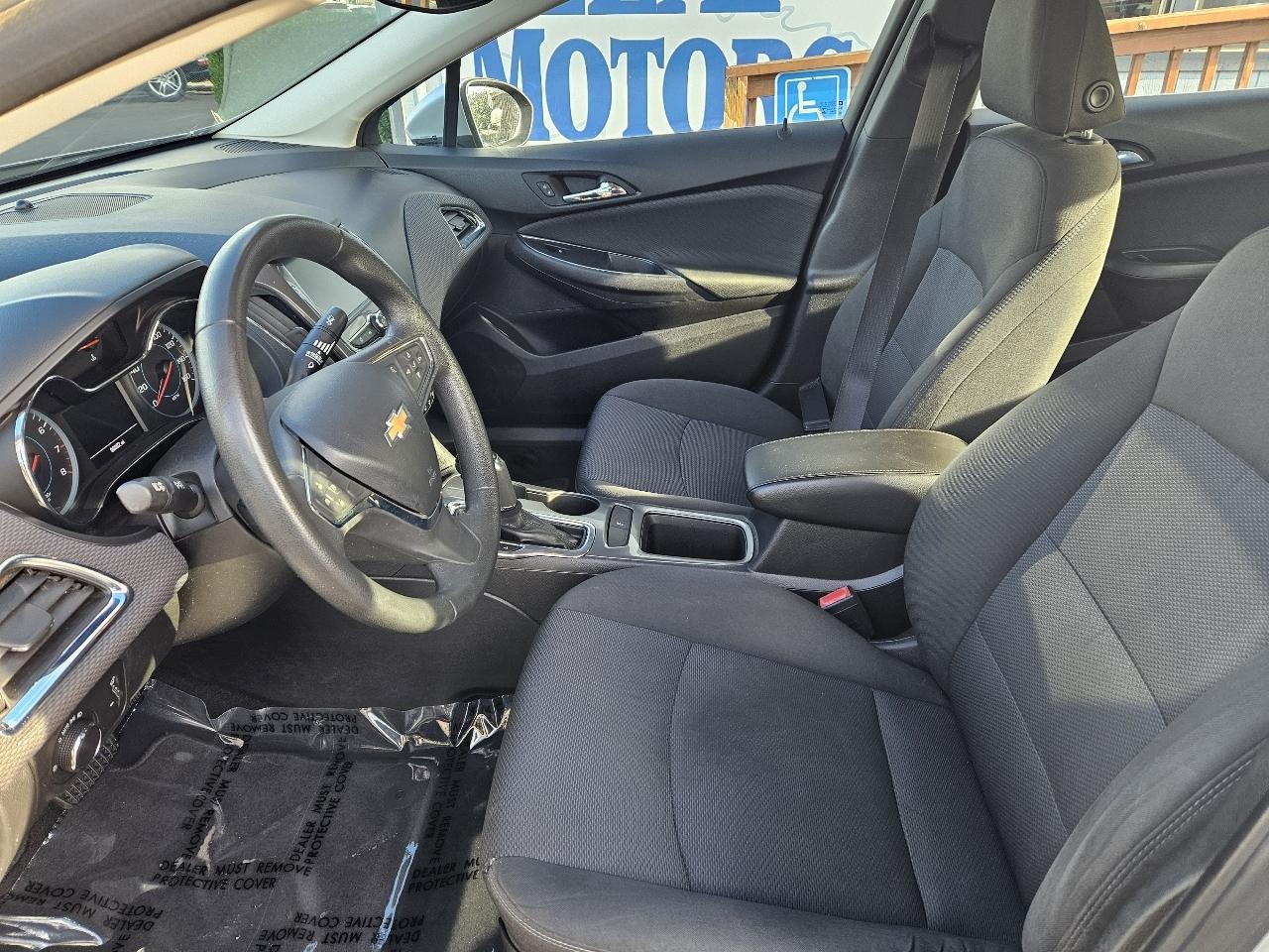 Chevrolet Cruze 4dr Sdn 1.4L LT w/1SD 2018
