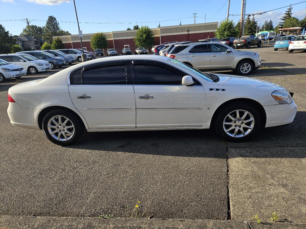 Buick Lucerne 4dr Sdn V6 CXL 2008