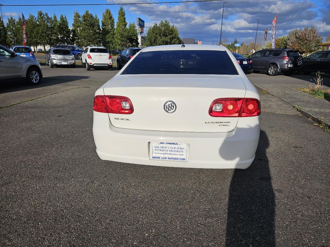 Buick Lucerne 4dr Sdn V6 CXL 2008