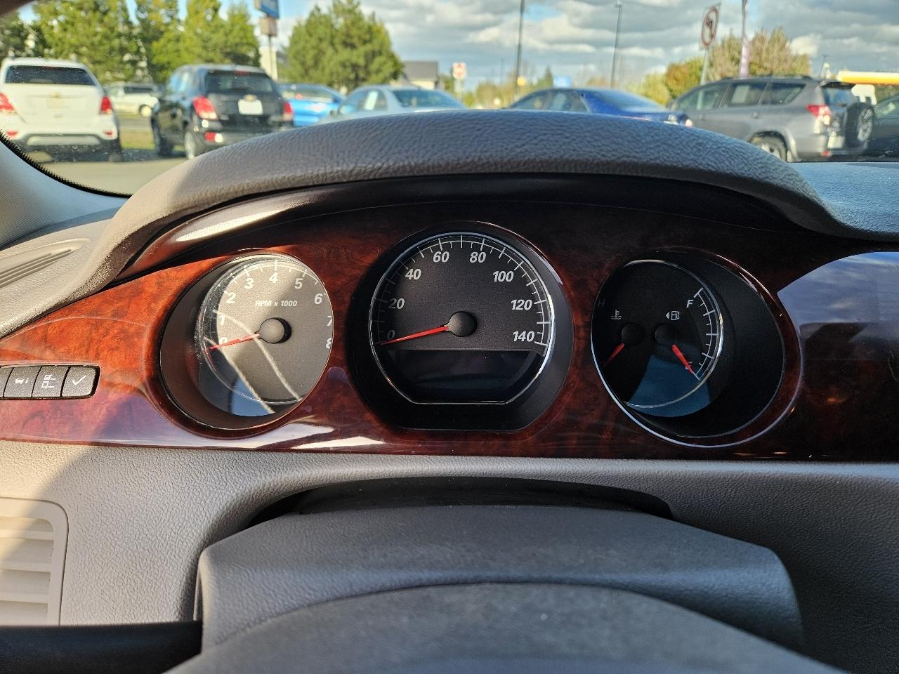 Buick Lucerne 4dr Sdn V6 CXL 2008