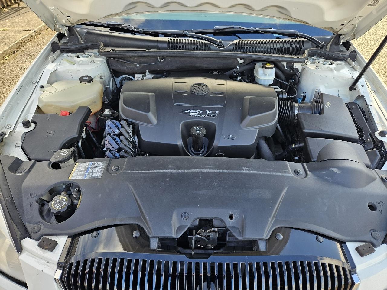 Buick Lucerne 4dr Sdn V6 CXL 2008