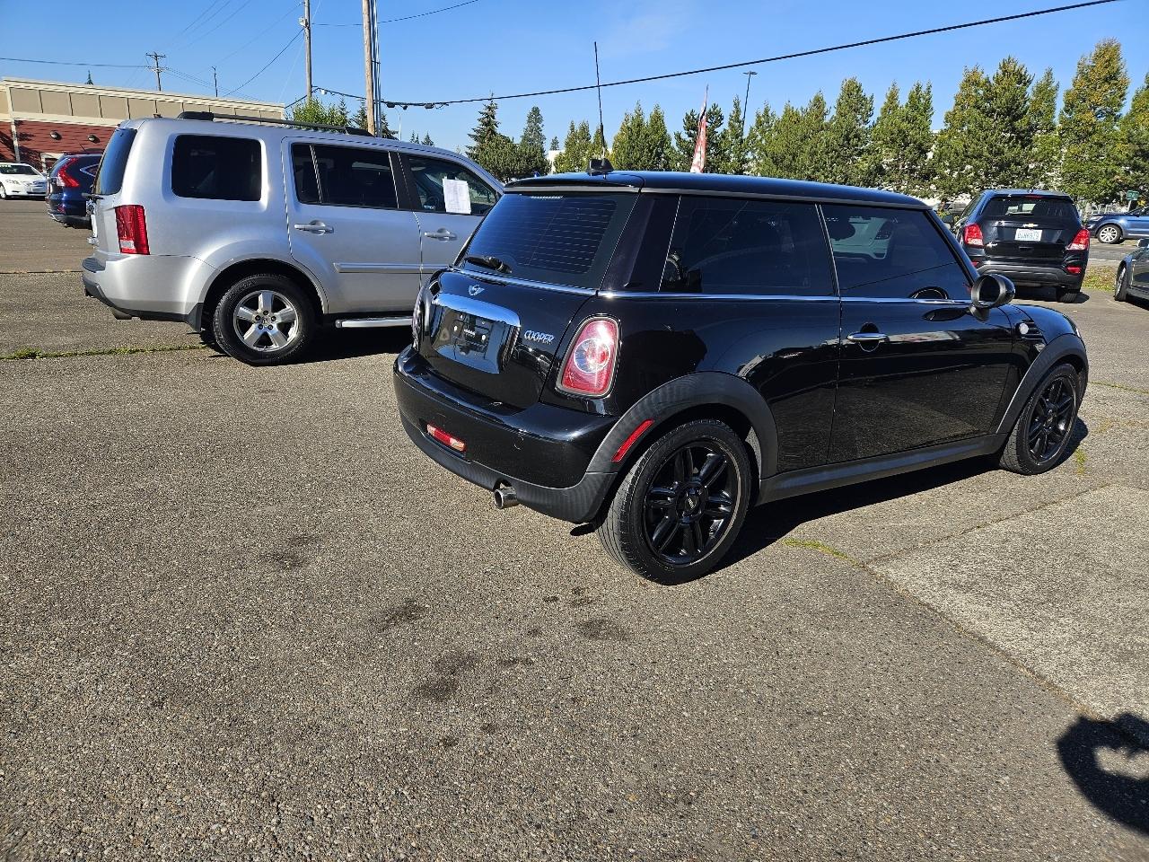 MINI Cooper Hardtop 2dr Cpe 2013