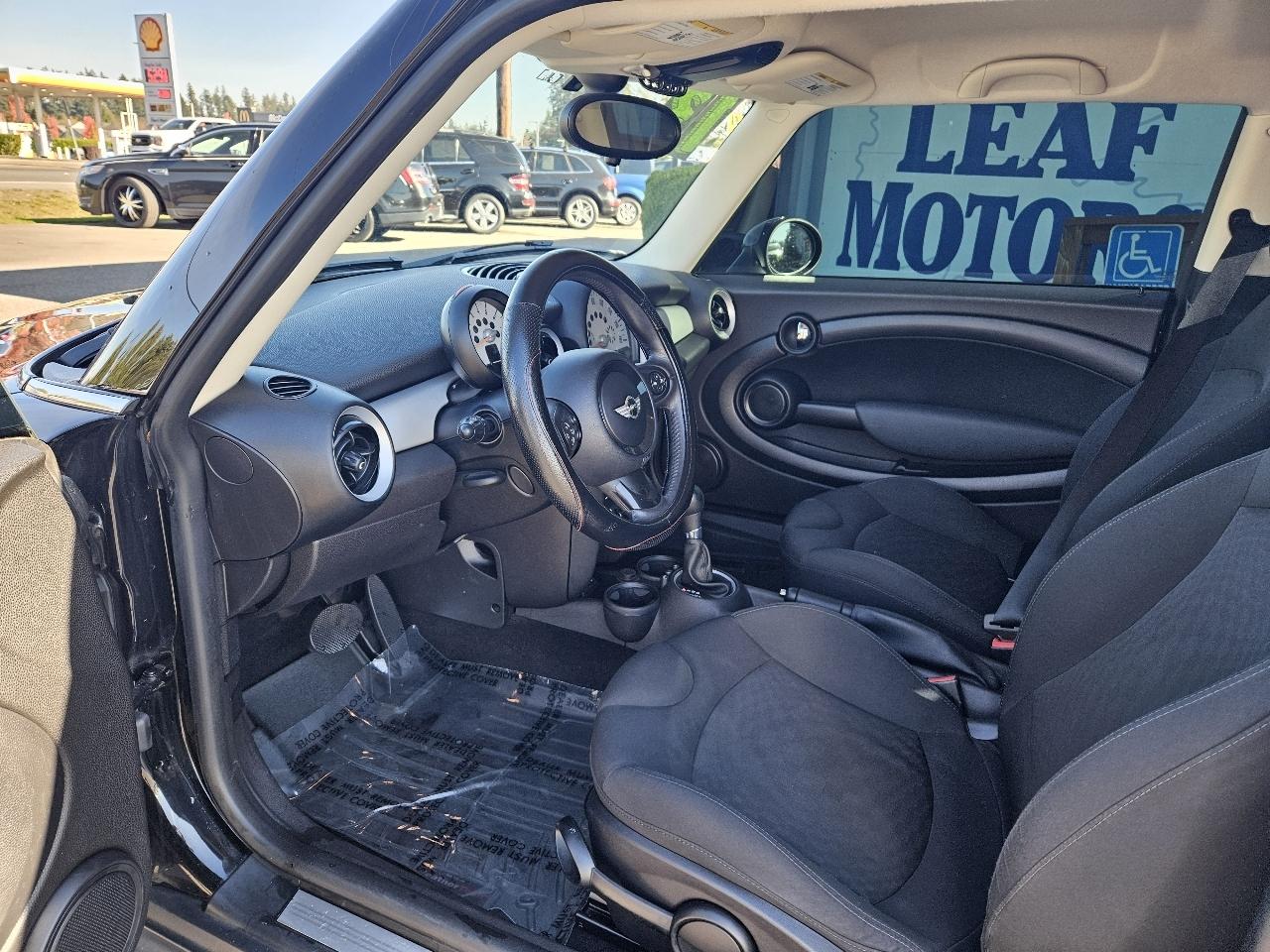 MINI Cooper Hardtop 2dr Cpe 2013