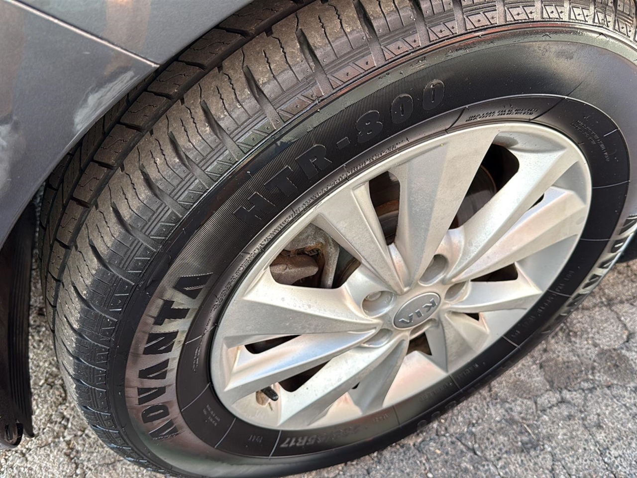 Kia Sedona 4dr Wgn LX 2016 Kia Sedona 4dr Wgn LX 2016