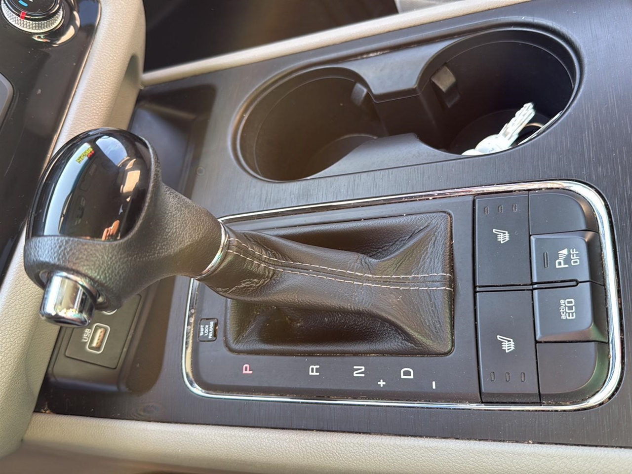 Kia Sedona 4dr Wgn LX 2016 Kia Sedona 4dr Wgn LX 2016