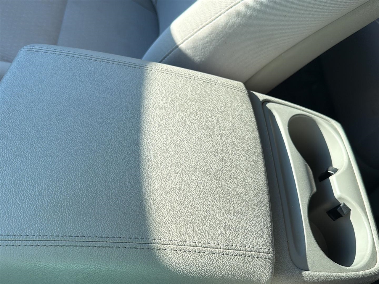 Kia Sedona 4dr Wgn LX 2016 Kia Sedona 4dr Wgn LX 2016