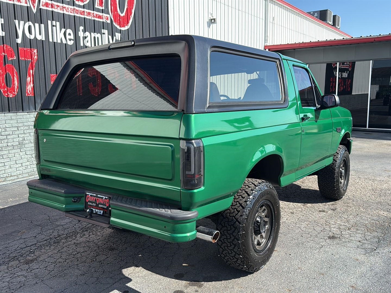 Ford Bronco 105" WB XL 1996