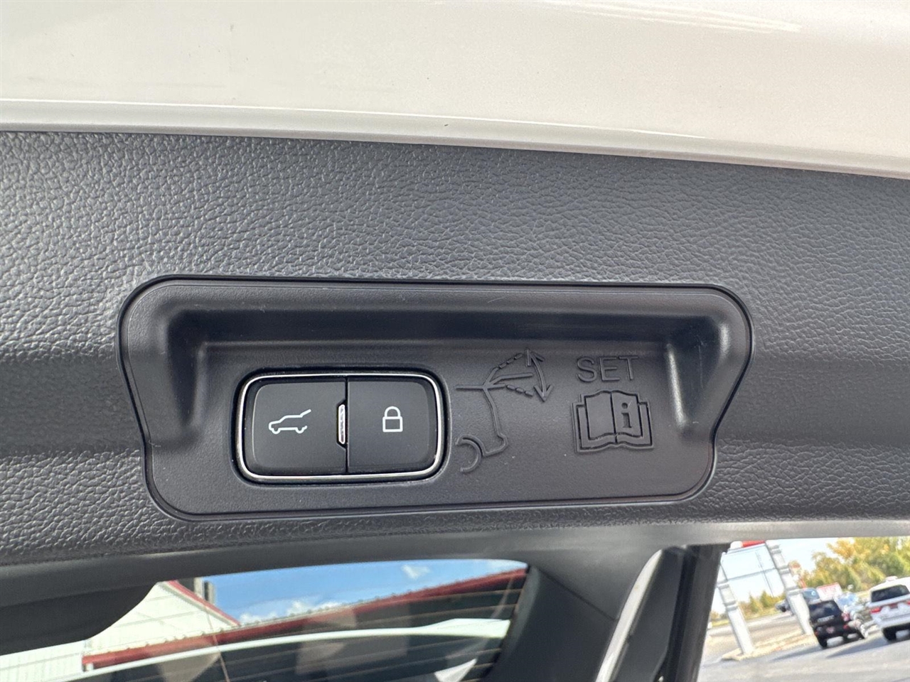 Ford Explorer Base RWD 2022