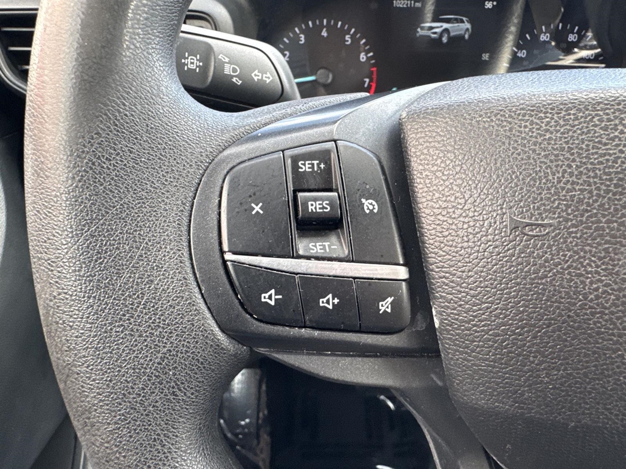 Ford Explorer Base RWD 2022