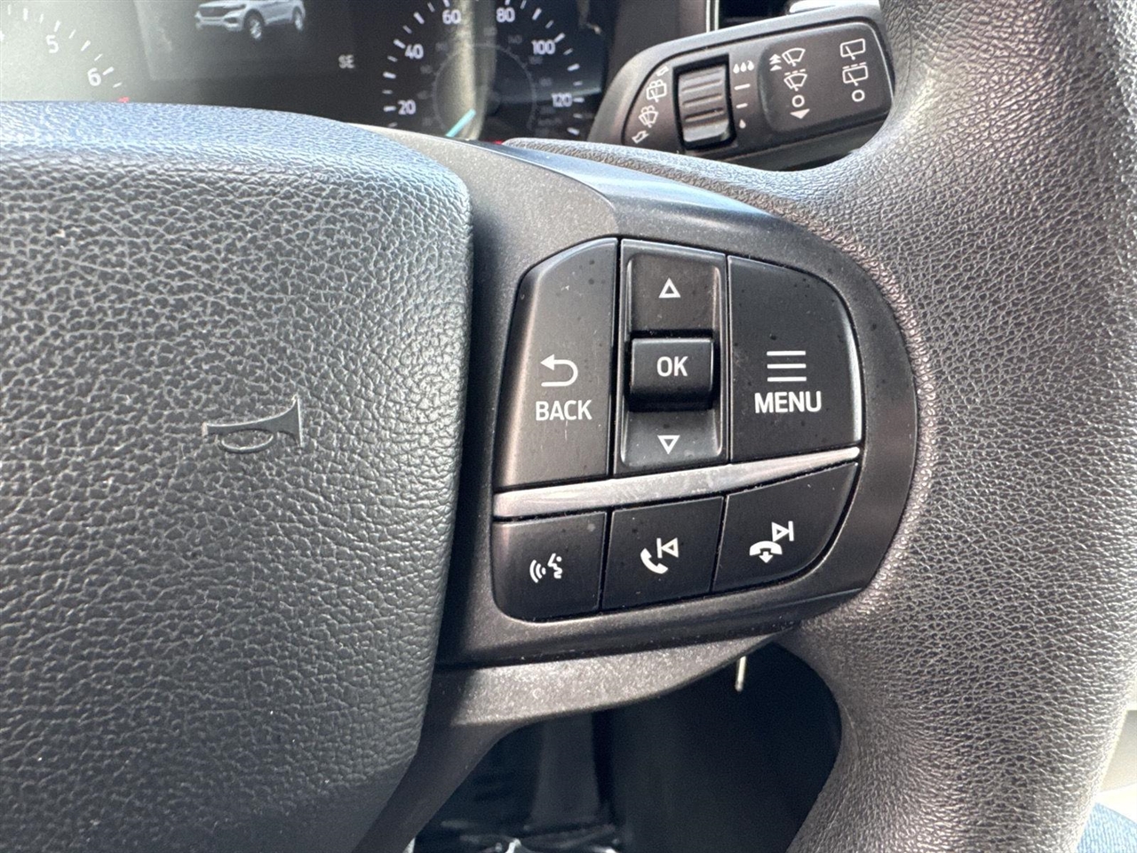 Ford Explorer Base RWD 2022