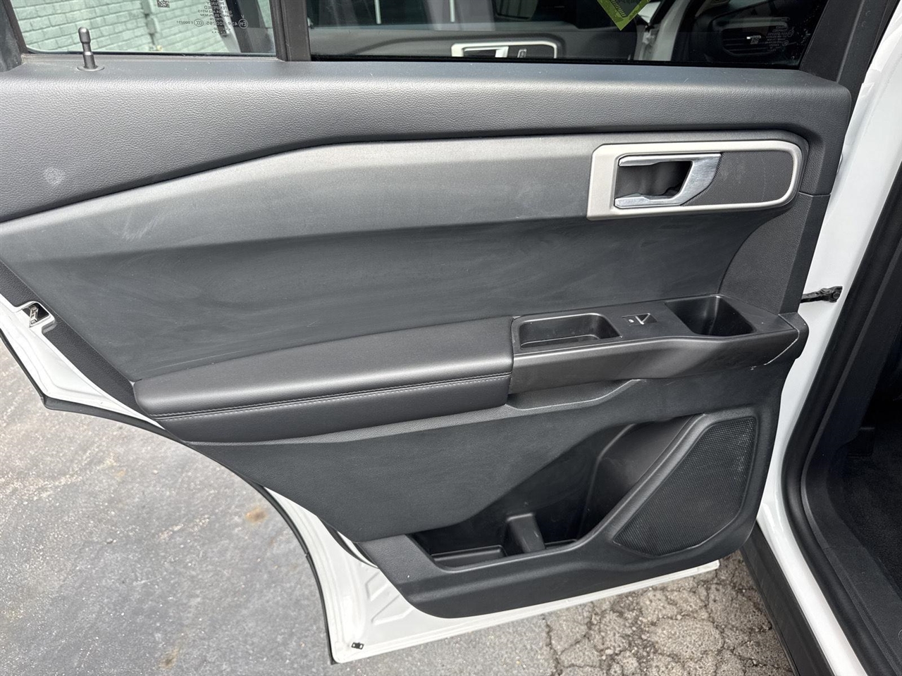 Ford Explorer Base RWD 2022