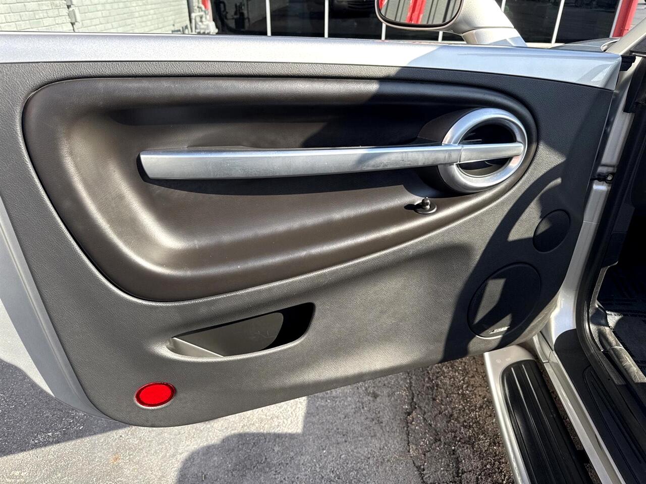 Chevrolet SSR Reg Cab 116.0" WB LS 2005