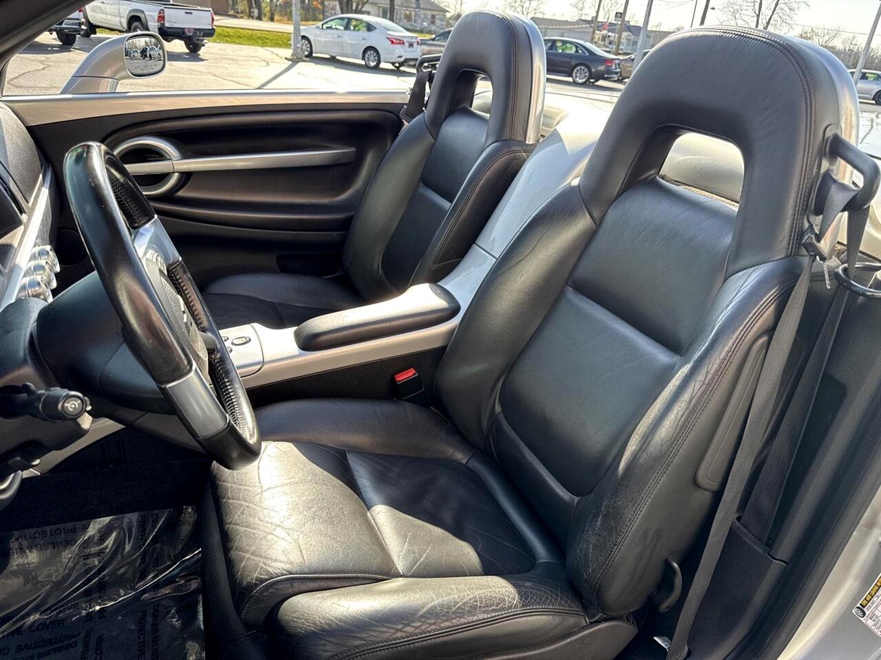 Chevrolet SSR Reg Cab 116.0" WB LS 2005