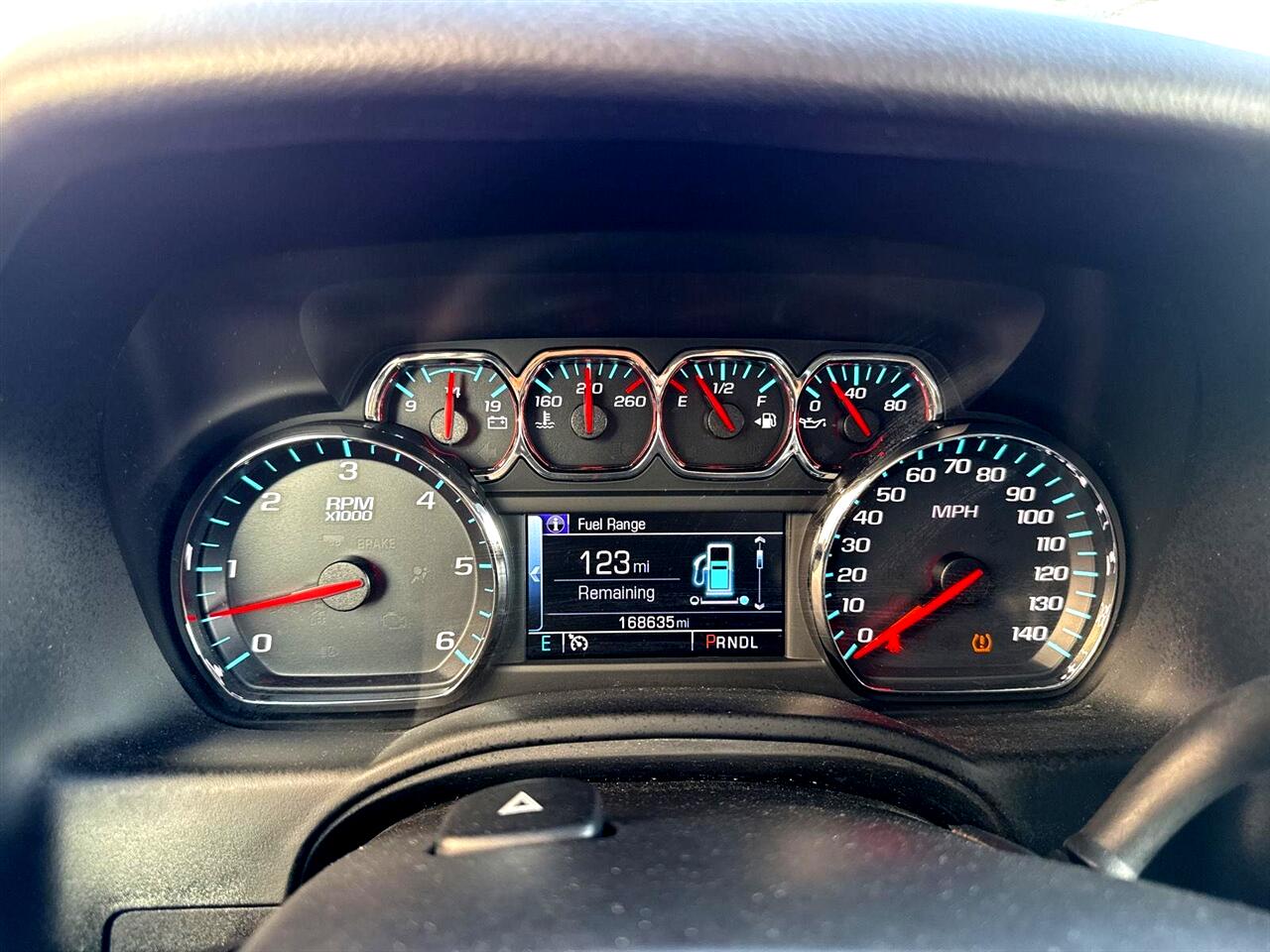 Chevrolet Suburban 4WD 4dr 1500 LT 2018