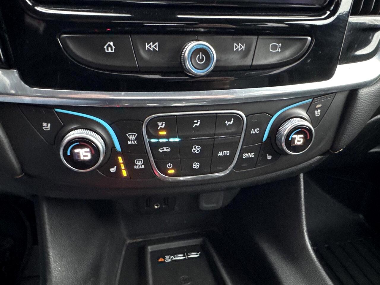 Chevrolet Traverse AWD 4dr Premier w/1LZ 2018