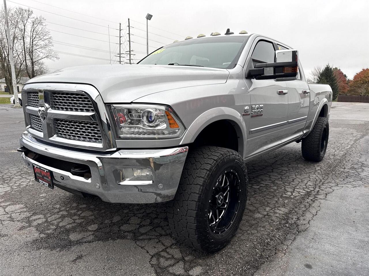 RAM 2500 Laramie 4x4 Crew Cab 6'4" Box 2017