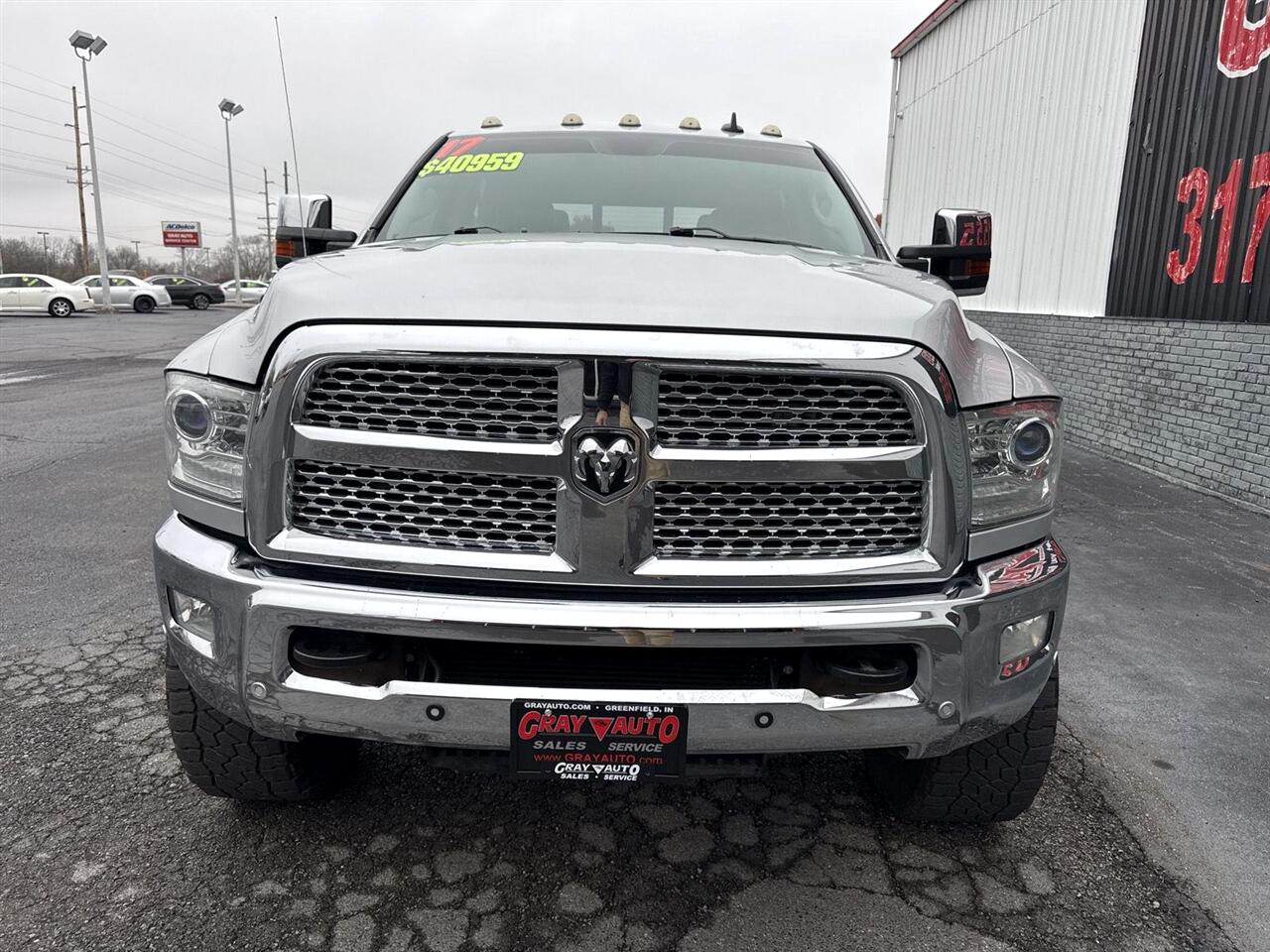 RAM 2500 Laramie 4x4 Crew Cab 6'4" Box 2017