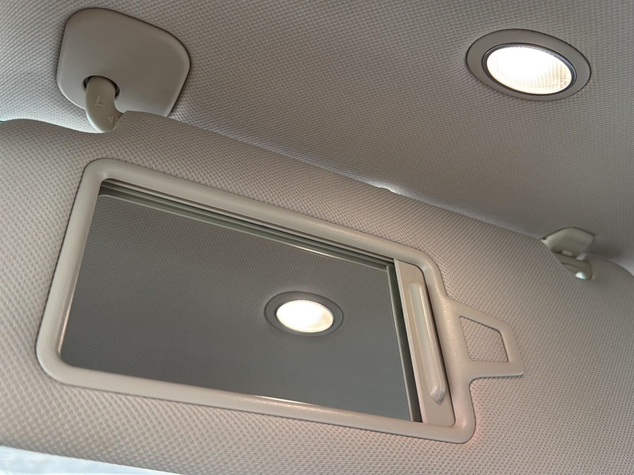 Genesis G70 2.5T AWD 2025