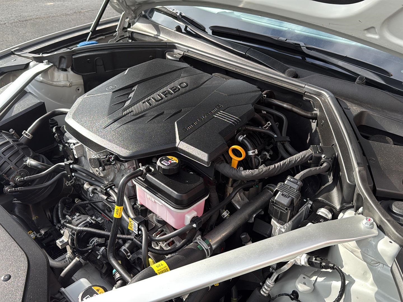 Genesis G70 2.5T AWD 2025