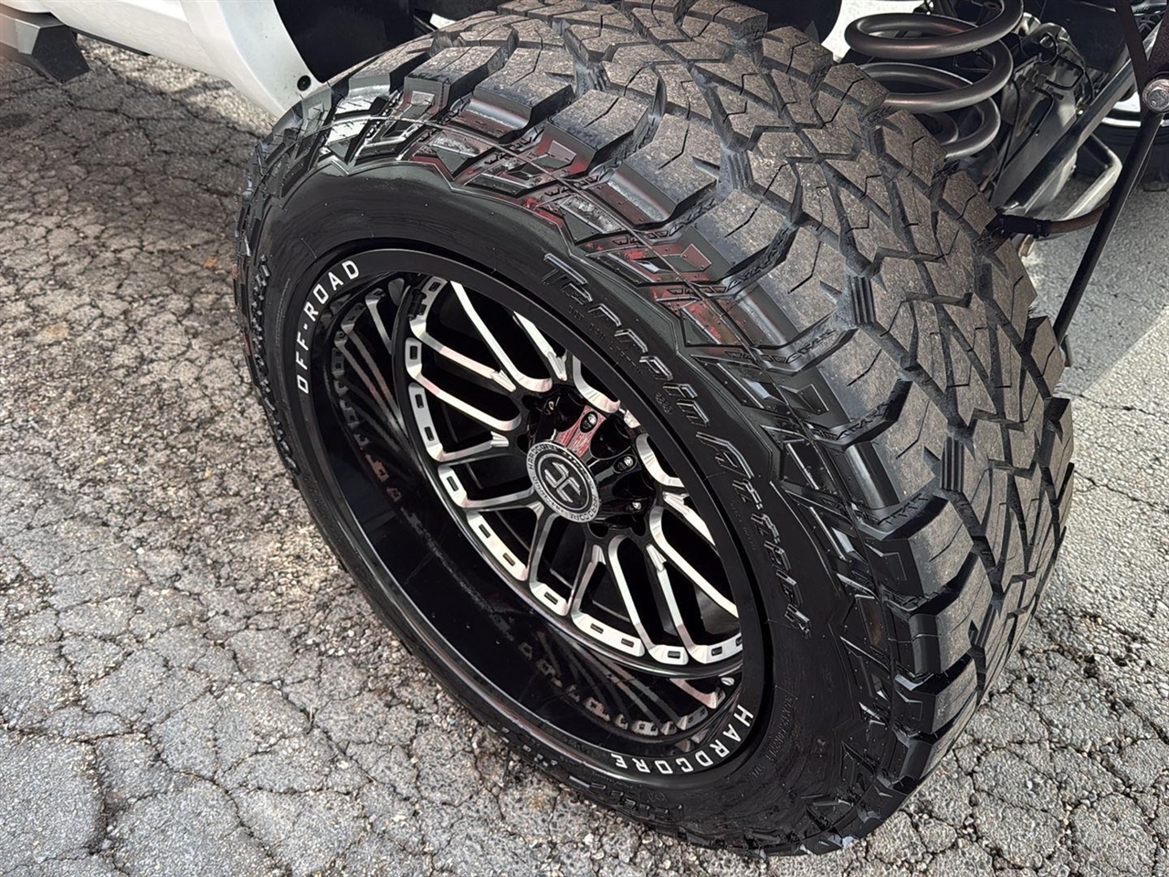 RAM 2500 Tradesman 4x4 Crew Cab 6'4" Box 2018