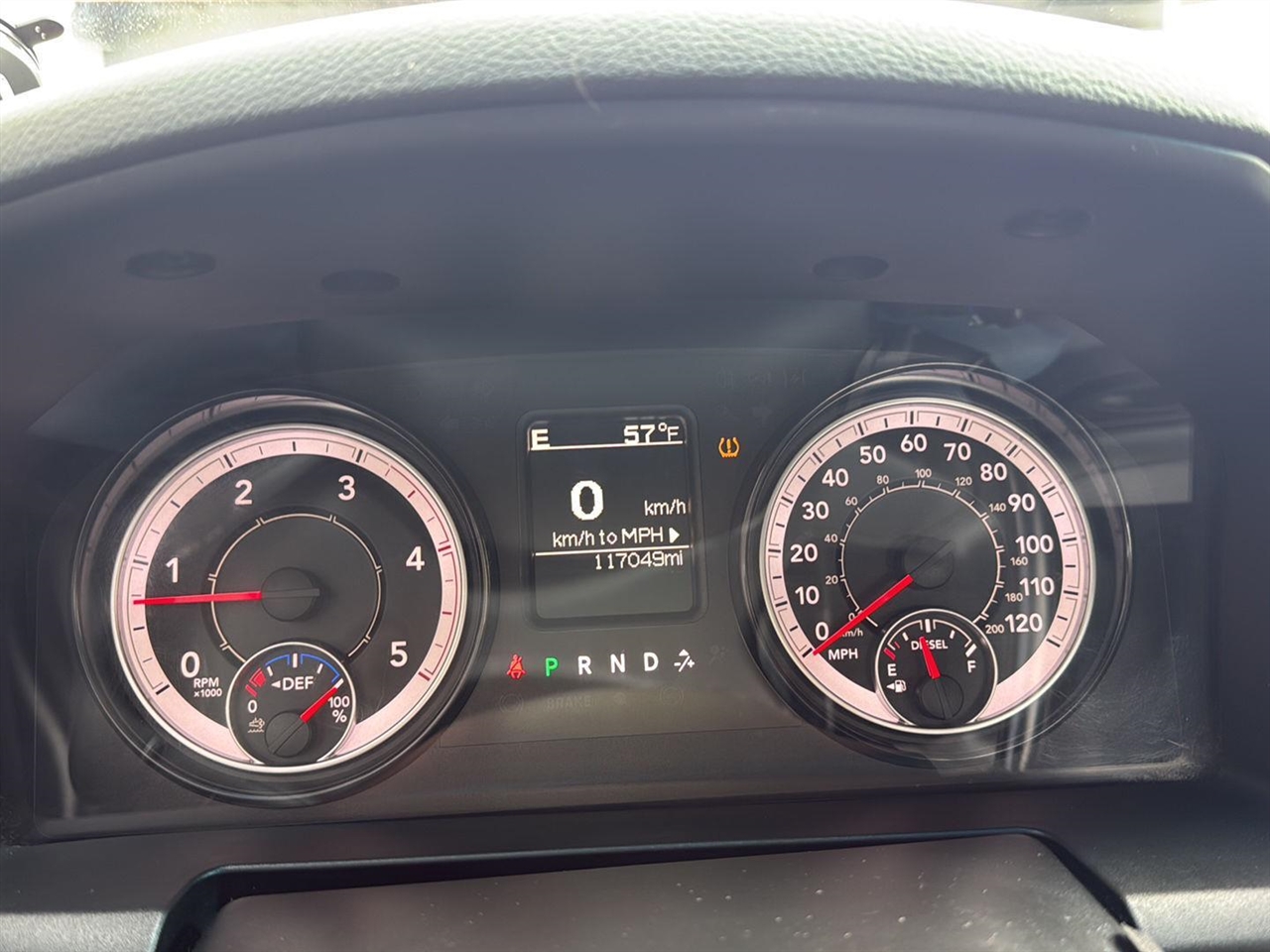 RAM 2500 Tradesman 4x4 Crew Cab 6'4" Box 2018