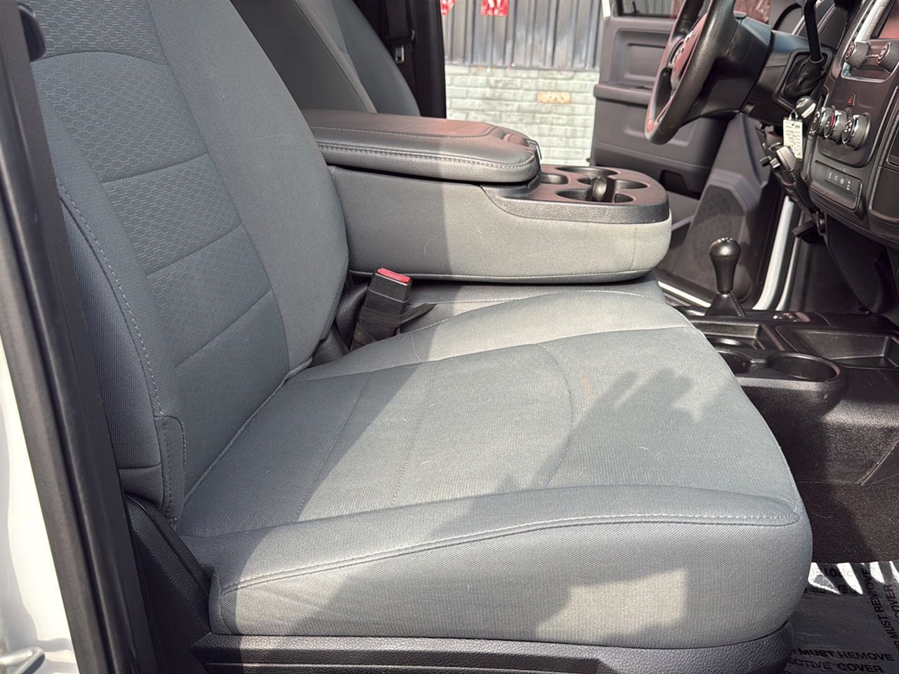 RAM 2500 Tradesman 4x4 Crew Cab 6'4" Box 2018