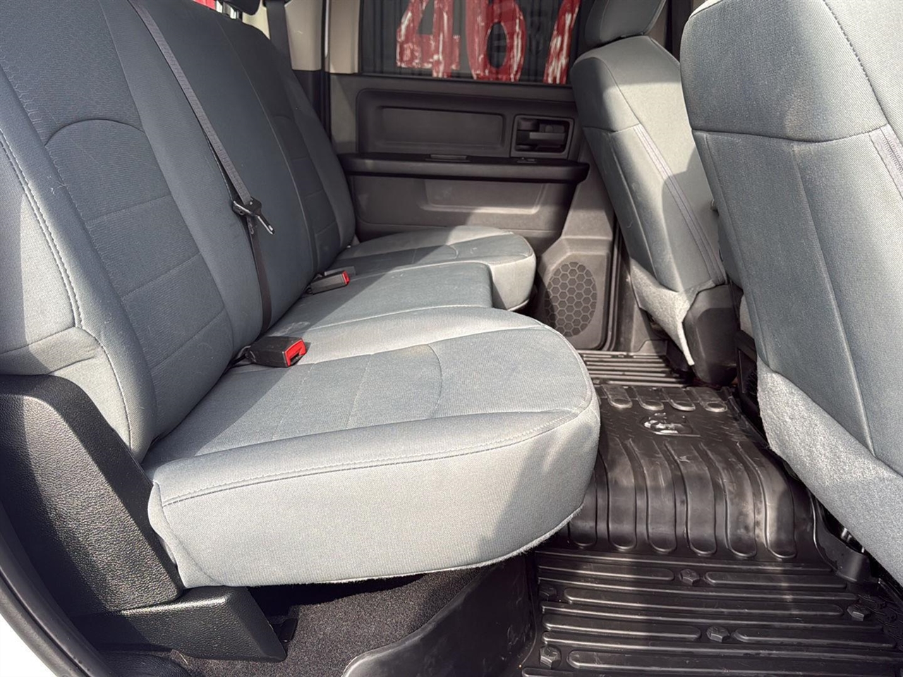 RAM 2500 Tradesman 4x4 Crew Cab 6'4" Box 2018