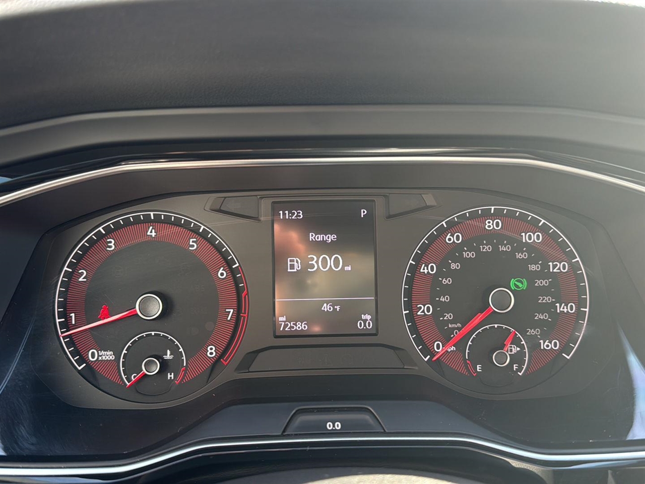 Volkswagen Jetta R-Line Auto w/SULEV 2019