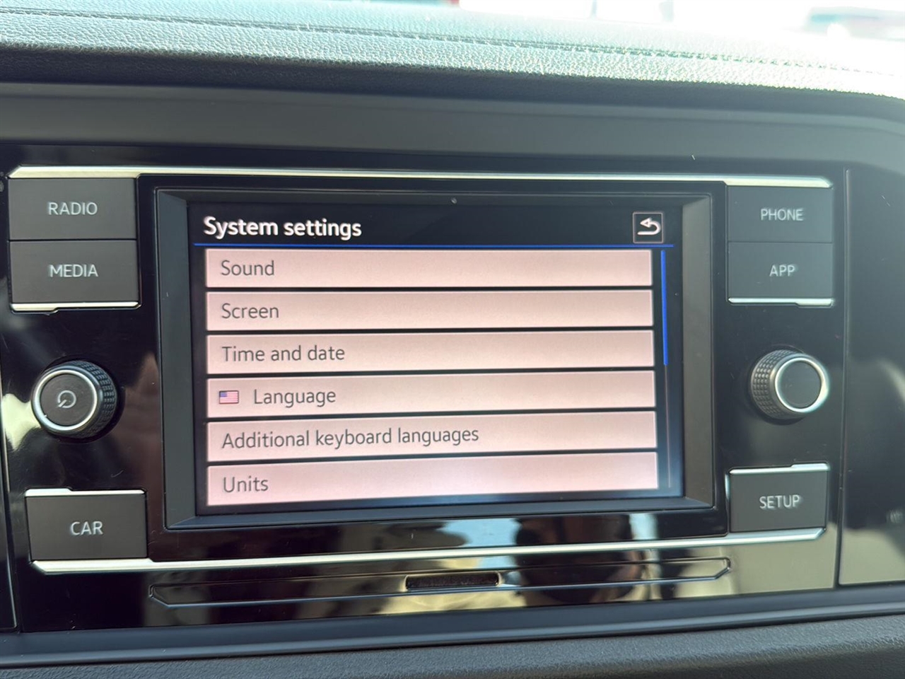 Volkswagen Jetta R-Line Auto w/SULEV 2019