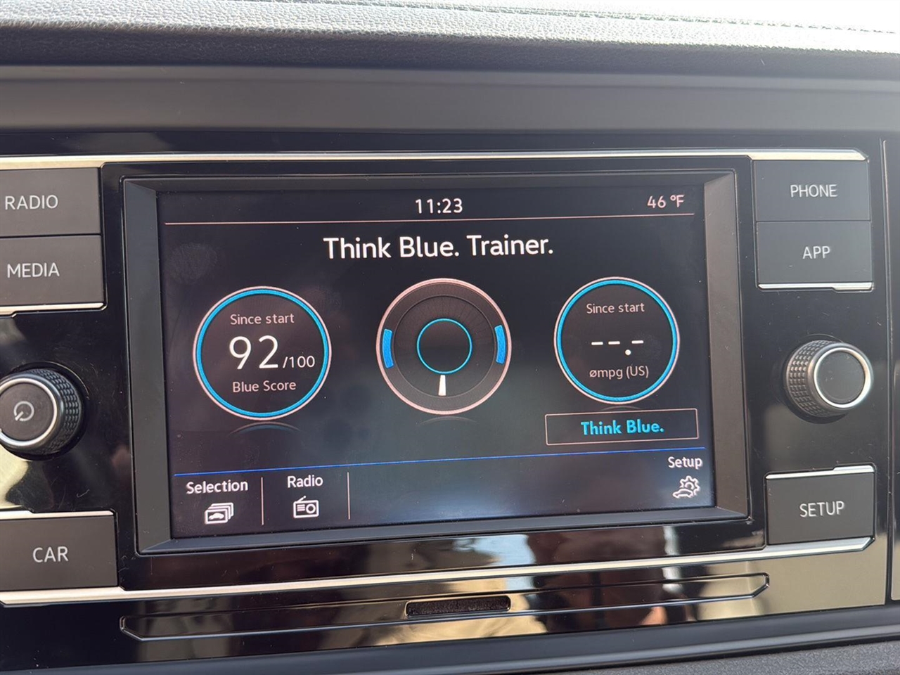 Volkswagen Jetta R-Line Auto w/SULEV 2019