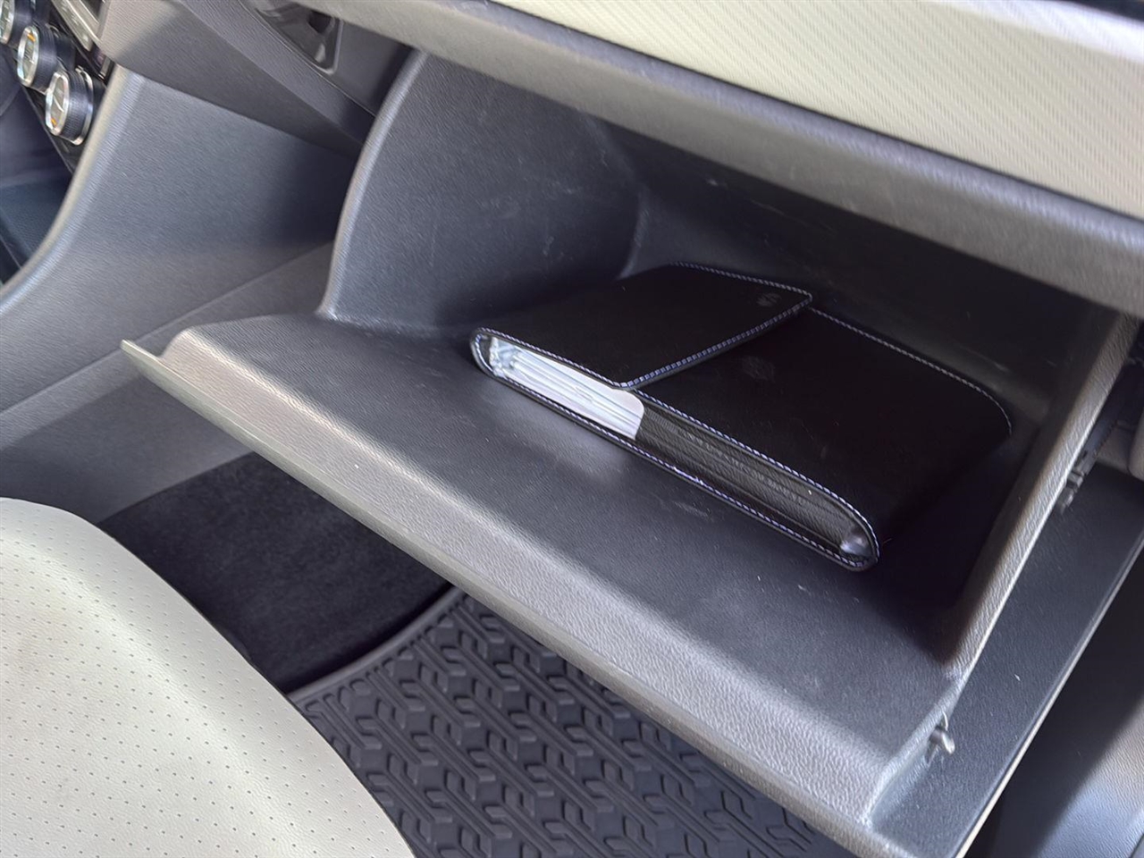 Volkswagen Jetta R-Line Auto w/SULEV 2019