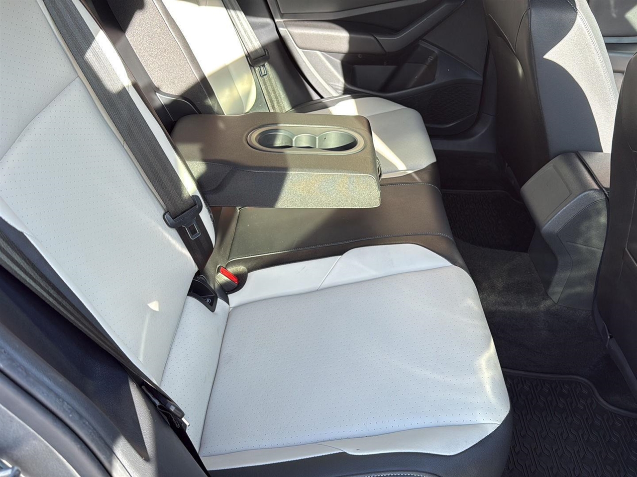 Volkswagen Jetta R-Line Auto w/SULEV 2019