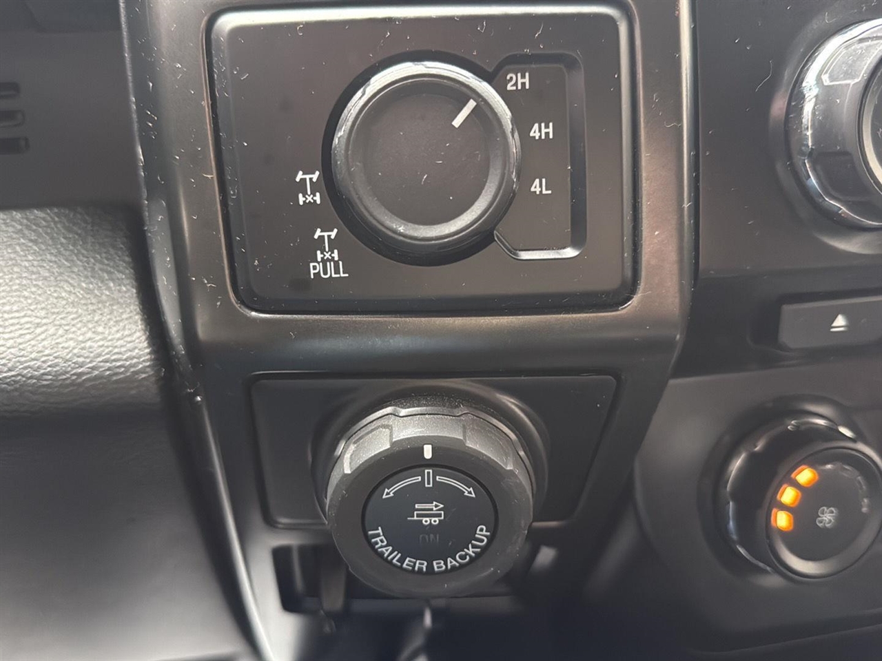 Ford F-150 4WD SuperCrew 145" King Ranch 2016