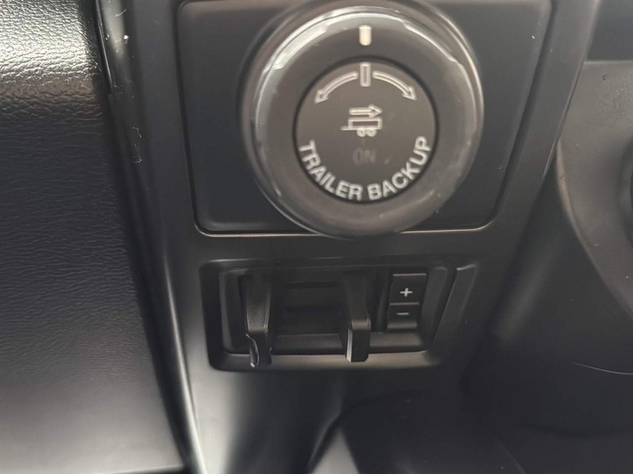 Ford F-150 4WD SuperCrew 145" King Ranch 2016