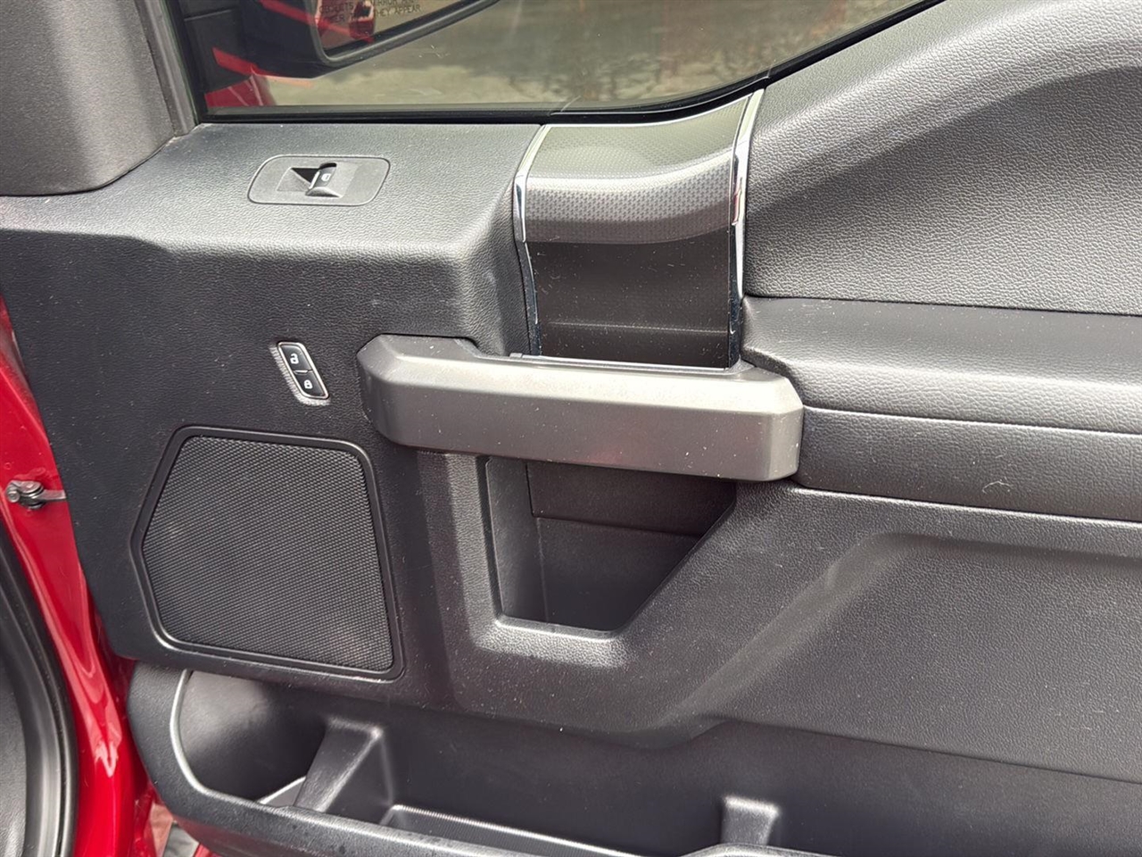 Ford F-150 4WD SuperCrew 145" King Ranch 2016