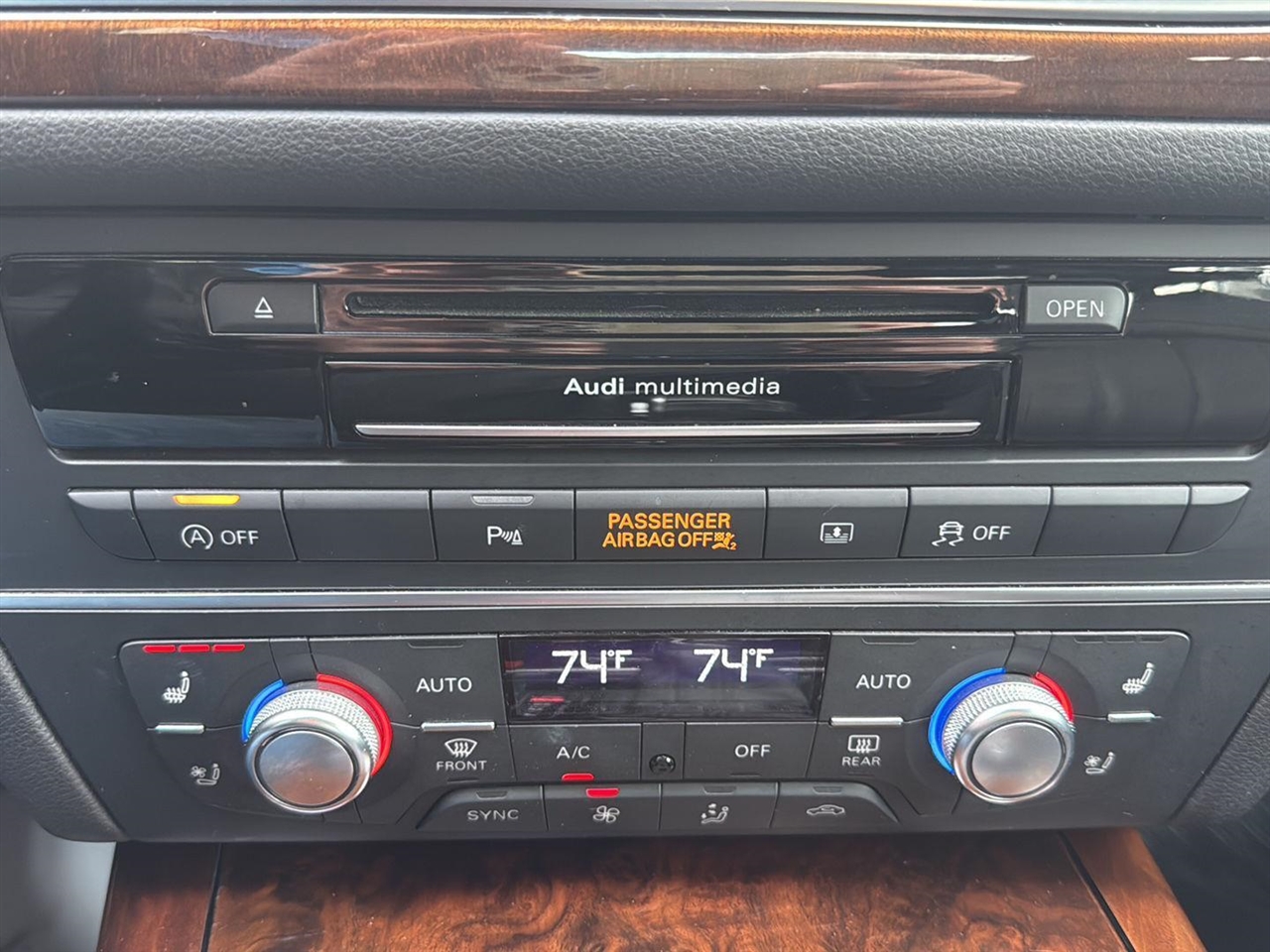 Audi A6 4dr Sdn quattro 3.0T Prestige 2015