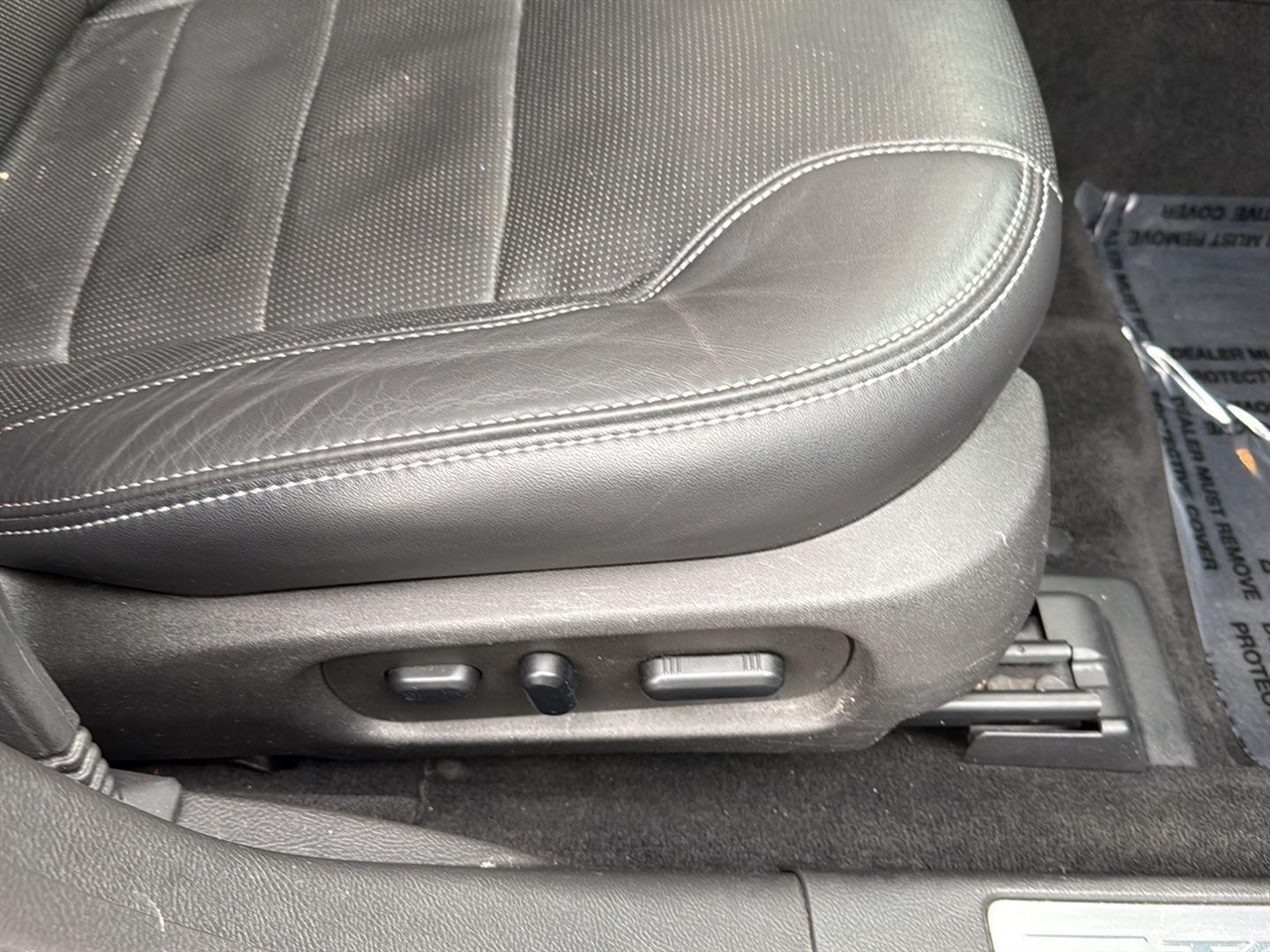 Ford Taurus 4dr Sdn Limited FWD 2013