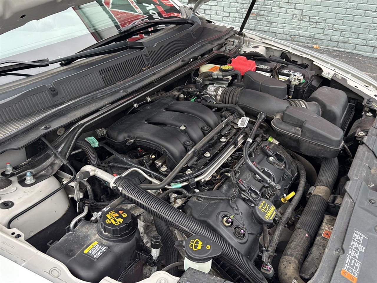 Ford Taurus 4dr Sdn Limited FWD 2013