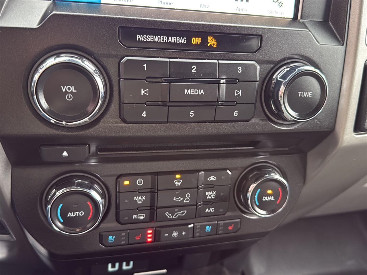 Ford F-150 King Ranch 4WD SuperCrew 5.5' Box 2018