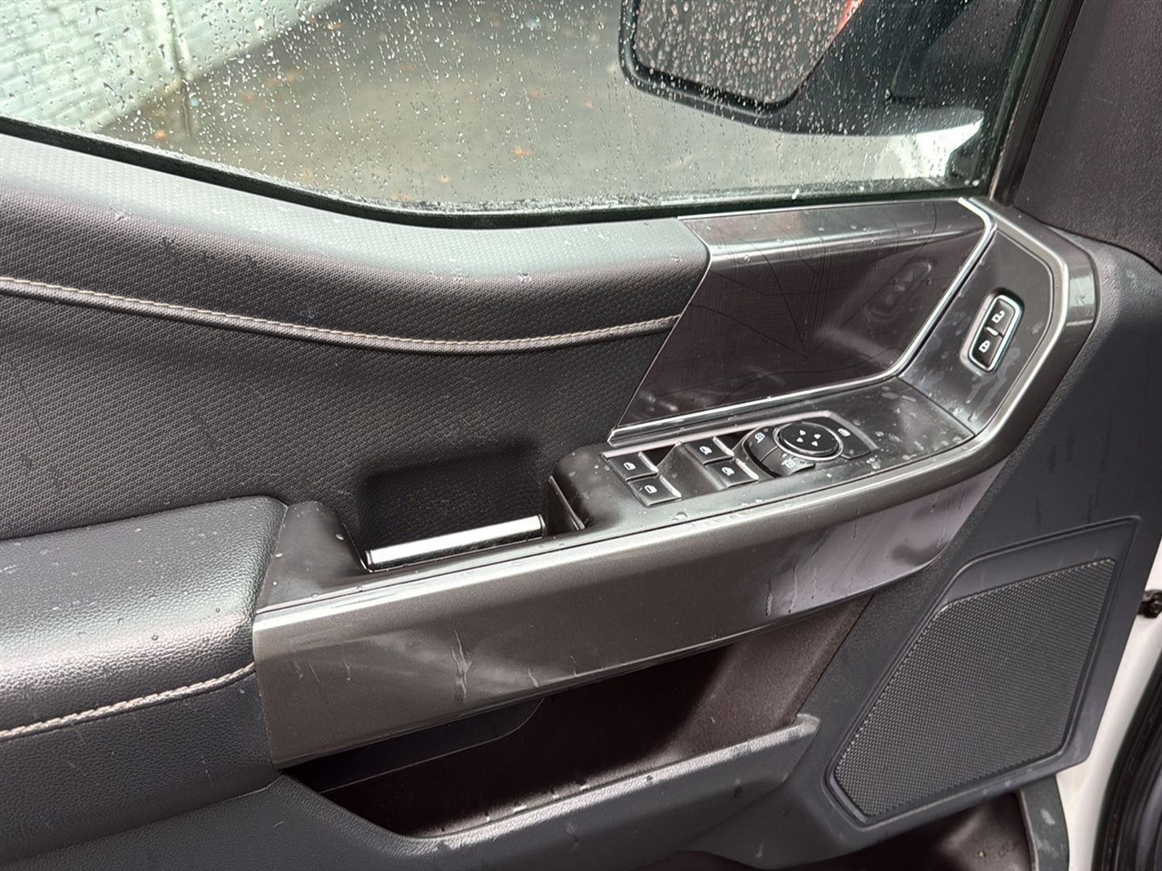 Ford F-150 Lariat 4WD SuperCrew 5.5' Box 2023