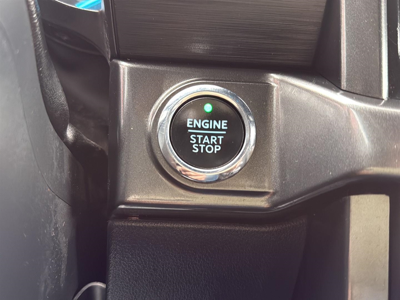 Ford F-150 Lariat 4WD SuperCrew 5.5' Box 2023