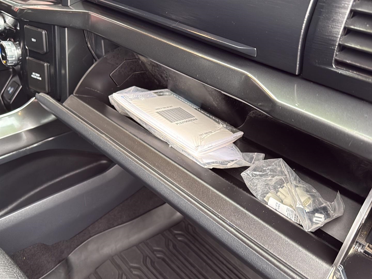 Ford F-150 Lariat 4WD SuperCrew 5.5' Box 2023