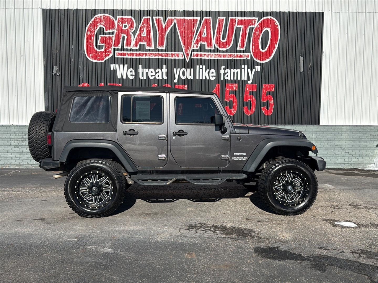 2016 Jeep Wrangler Unlimited 4WD 4dr Sport