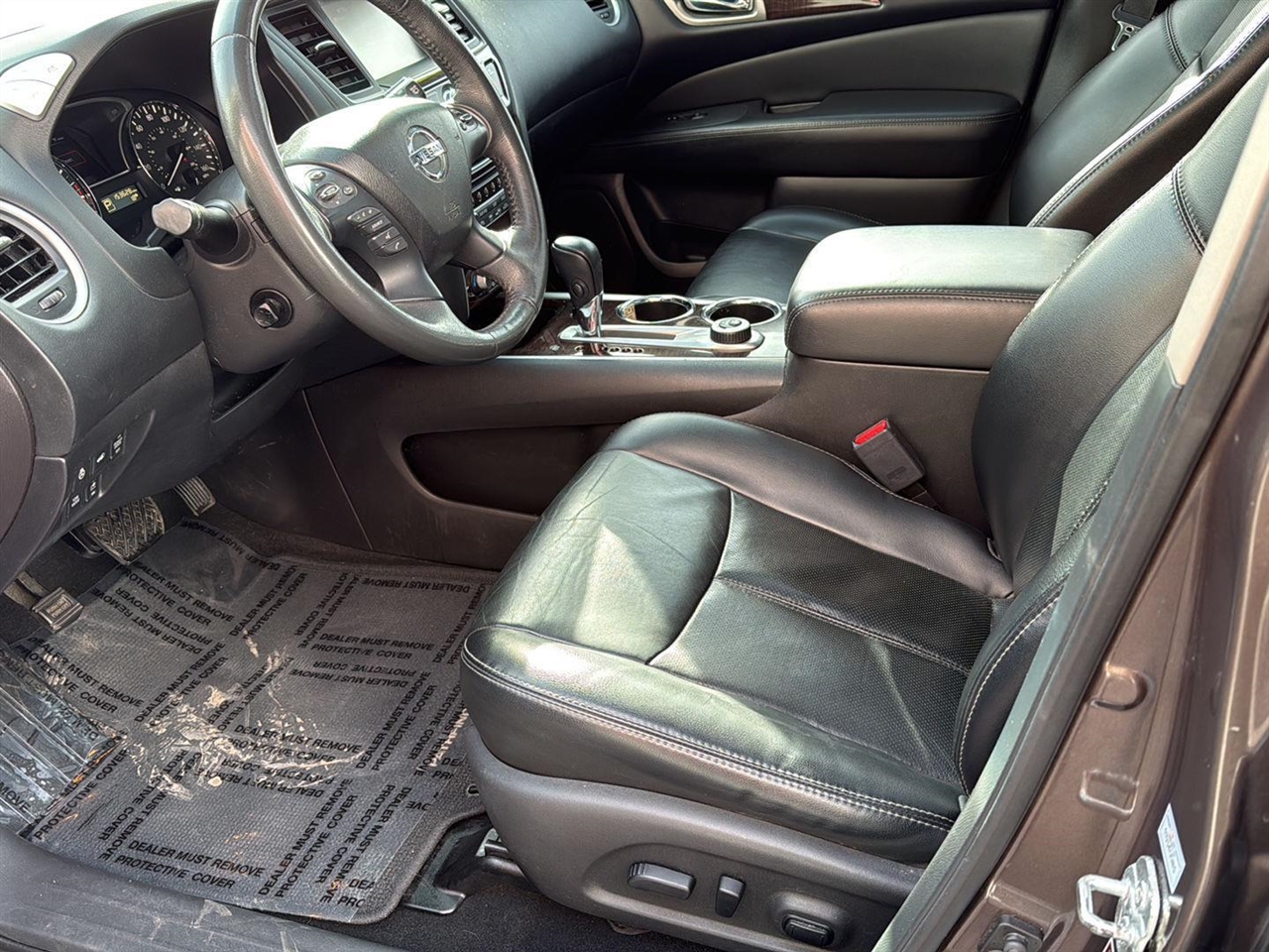 Nissan Pathfinder 4WD 4dr Platinum 2015