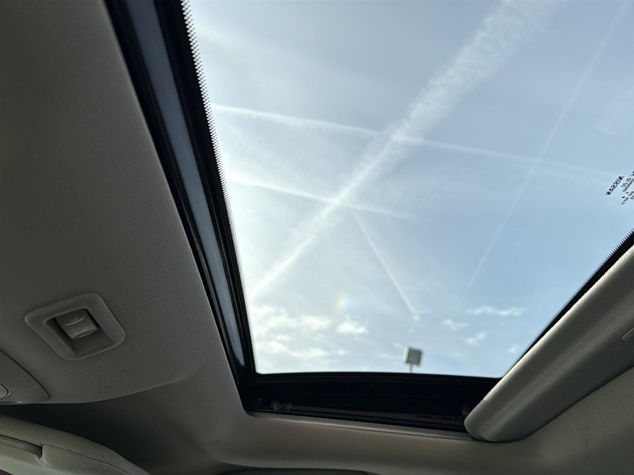 Nissan Pathfinder 4WD 4dr Platinum 2015