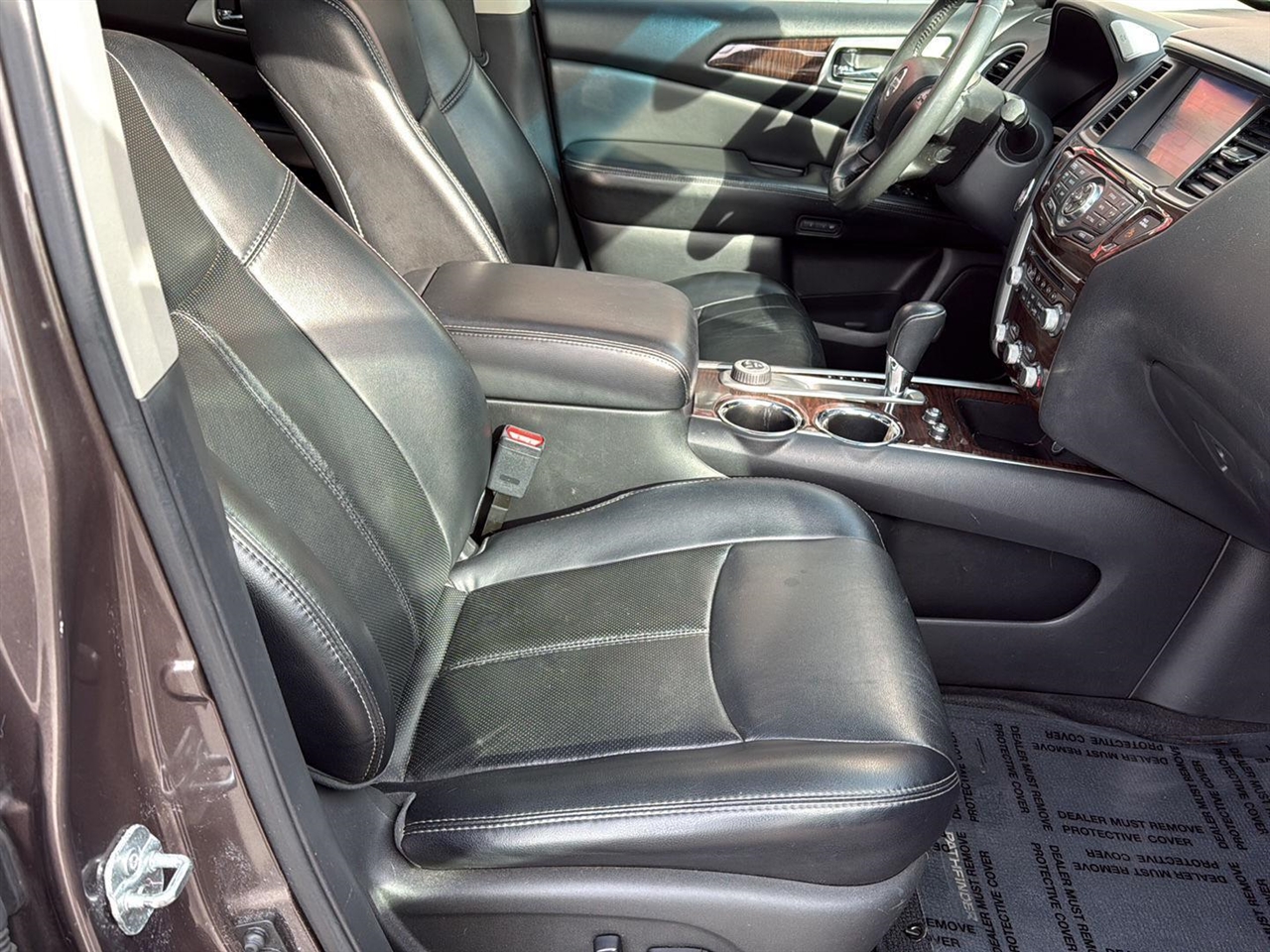 Nissan Pathfinder 4WD 4dr Platinum 2015