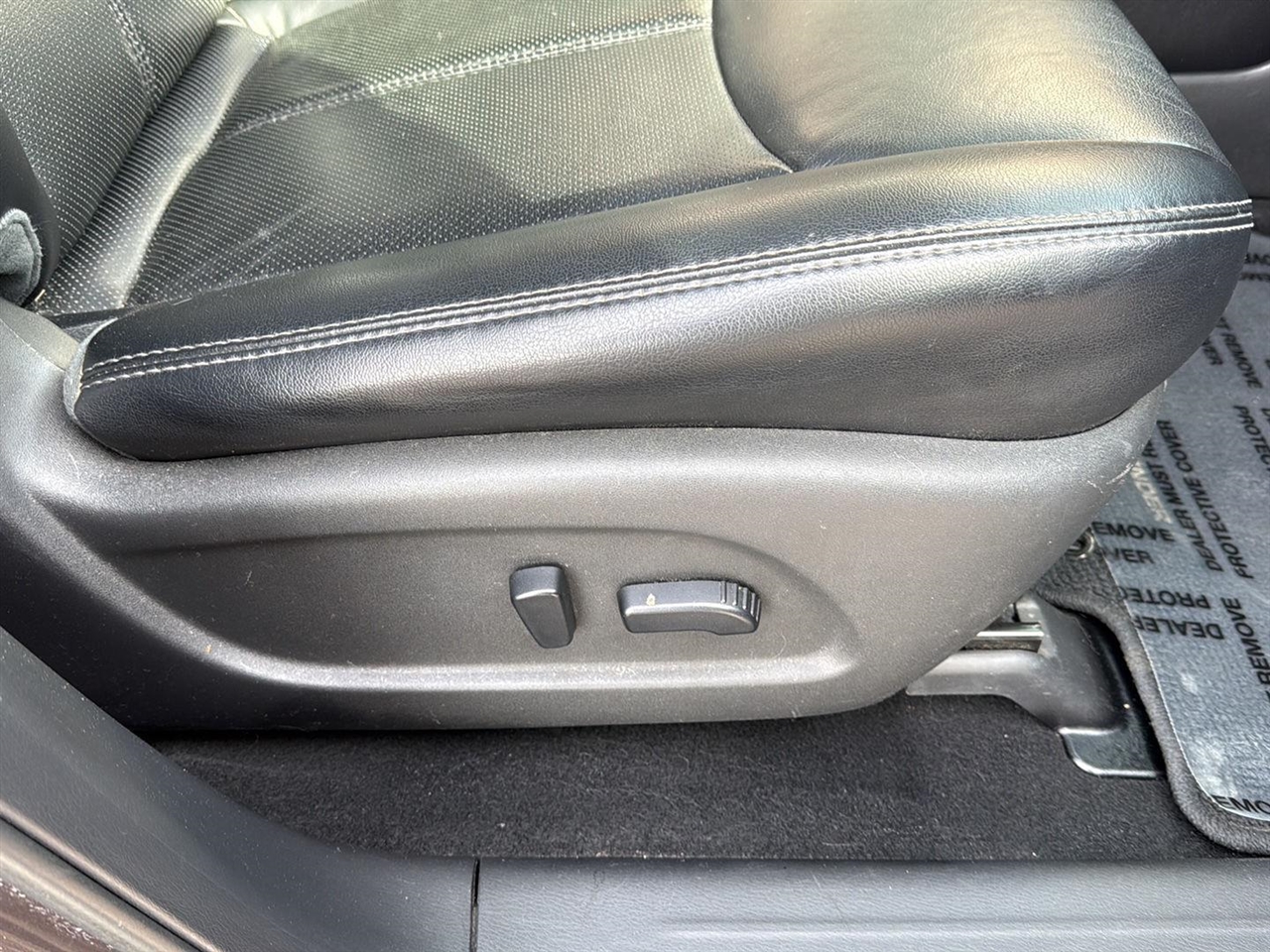 Nissan Pathfinder 4WD 4dr Platinum 2015