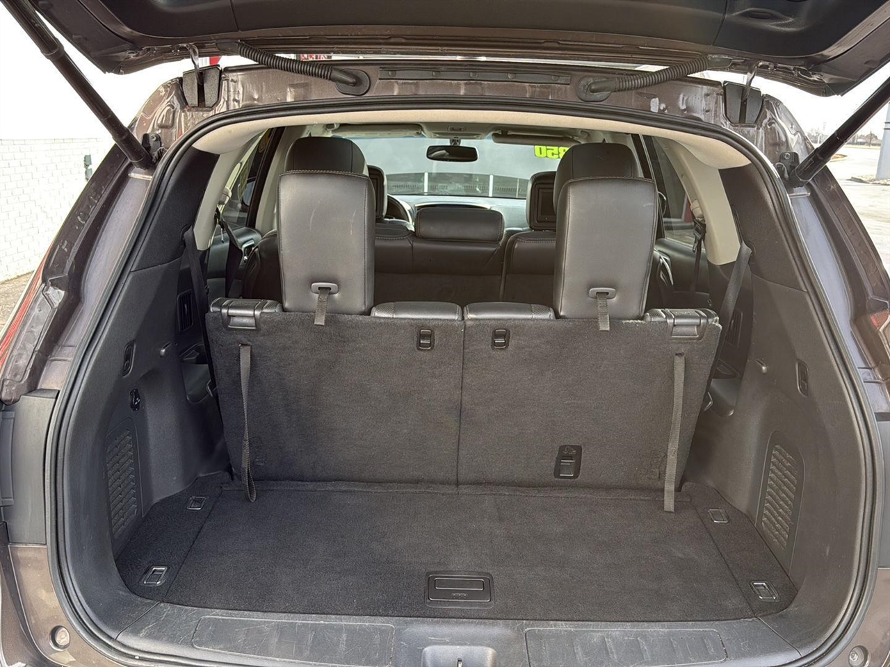 Nissan Pathfinder 4WD 4dr Platinum 2015